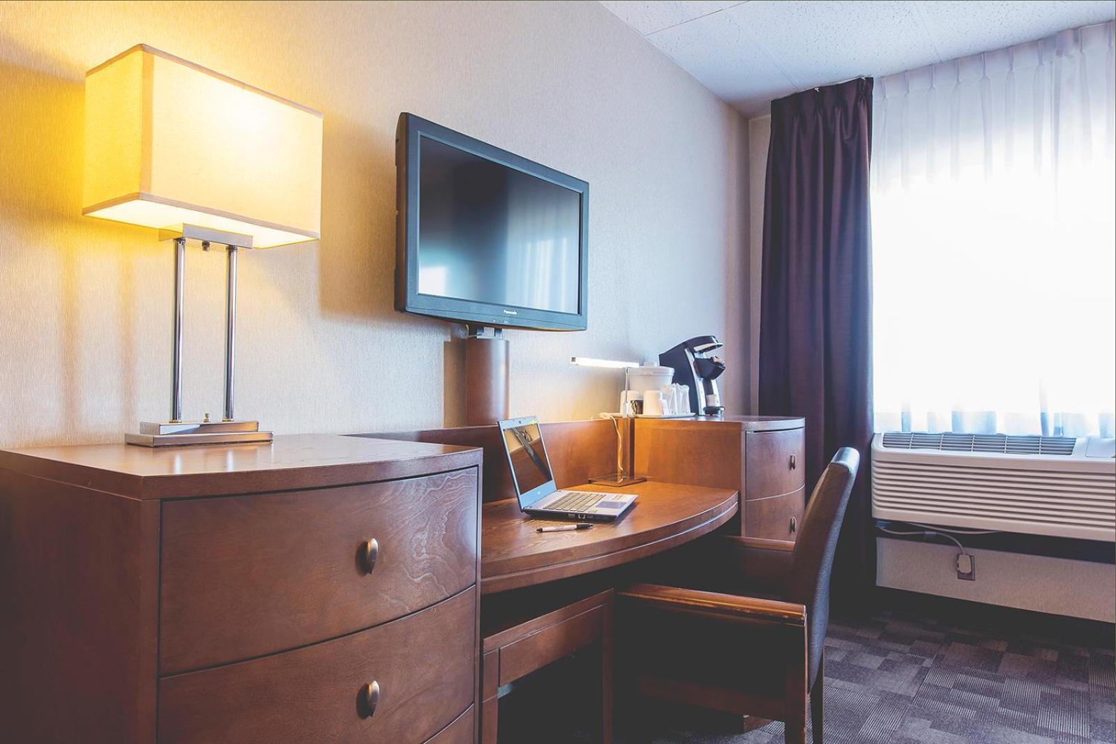 Continental Centre-ville Hotel 3*